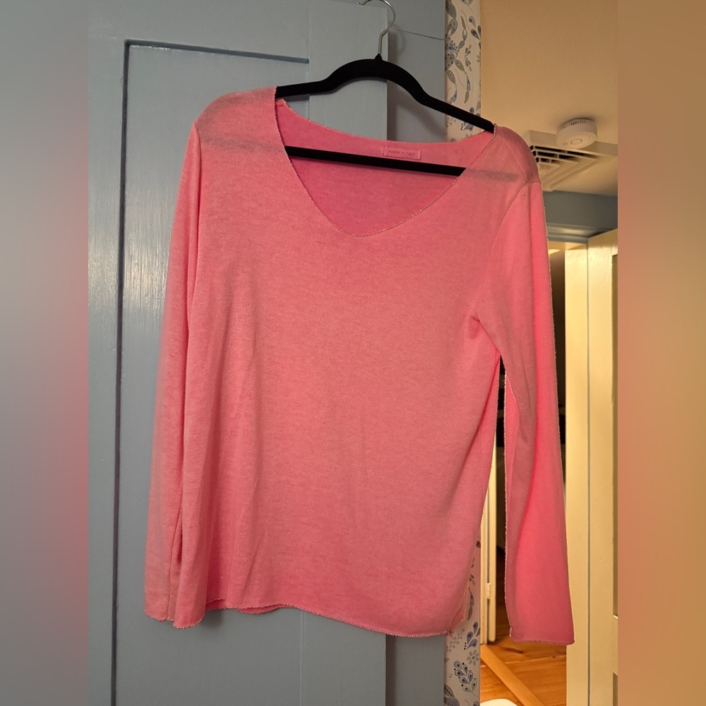 Tempo Paris Blush V-Neck Top